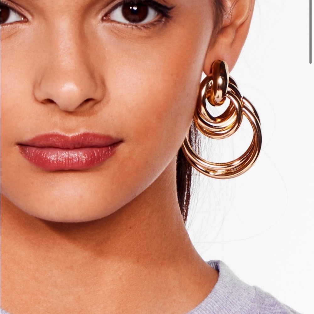 Silver knotted Earrings